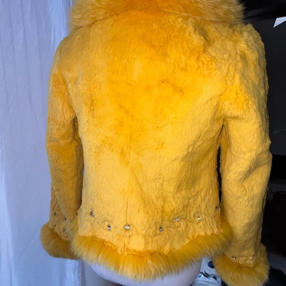 Vintage Yellow Lamb Fur Jacket ✨ - Picture 7 of 9